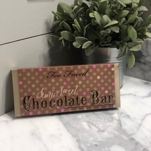 Too Faced Semi-Sweet Chocolate Bar